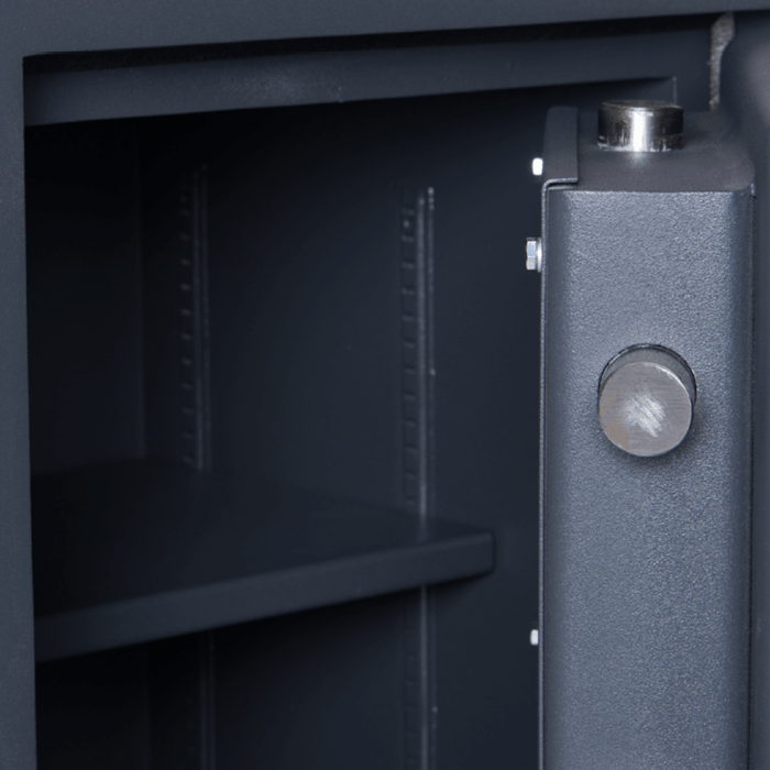 SMP Security - SMP Safes - Cash Safes - Shelves in Safe